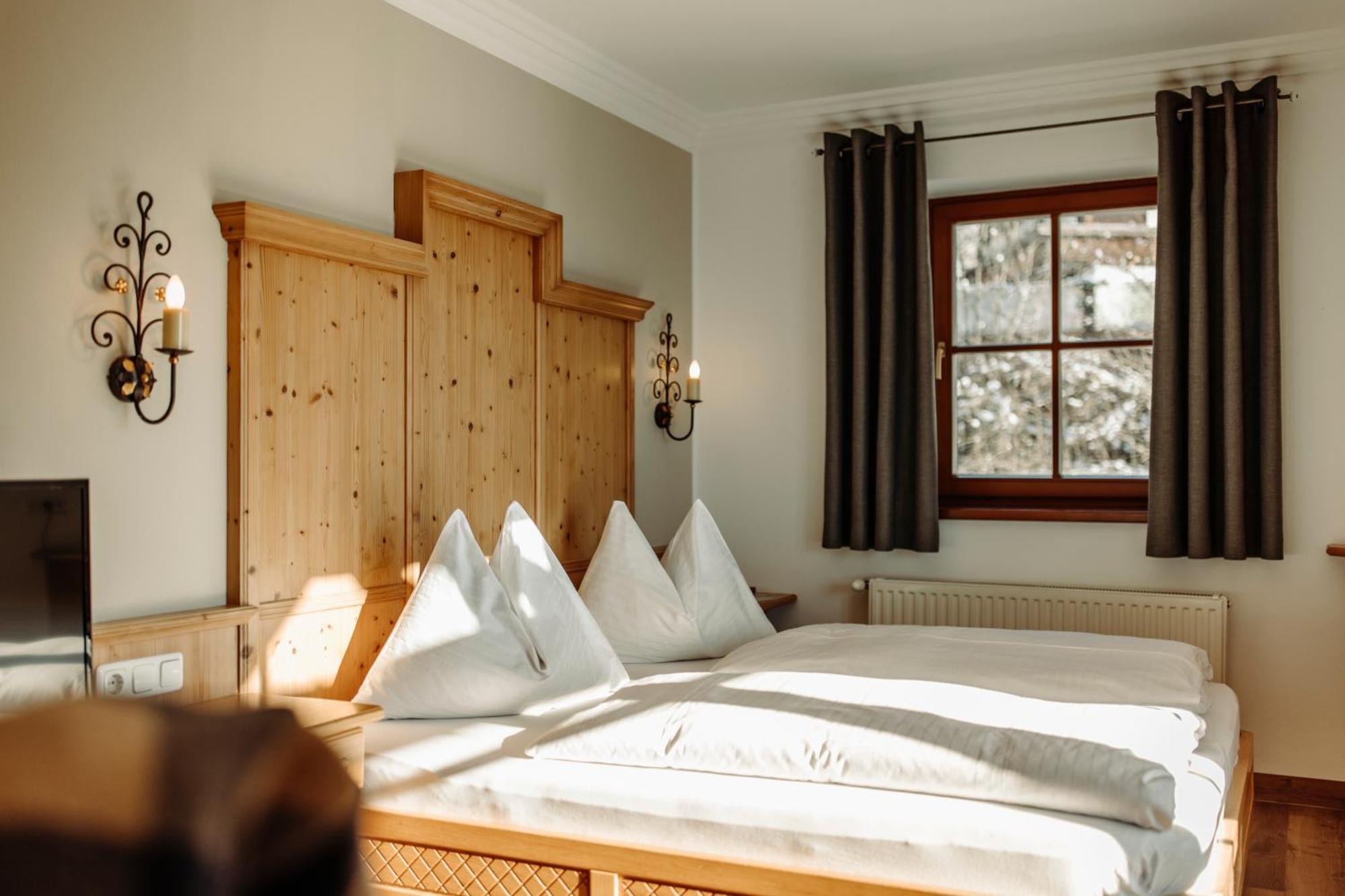 Hotel Lerch Sankt Johann im Pongau Exterior foto